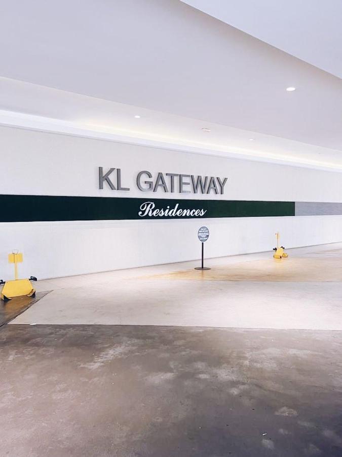 Connected Train 3 Bedrooms - Above Klgateway Mall 14 Куала-Лумпур Екстер'єр фото